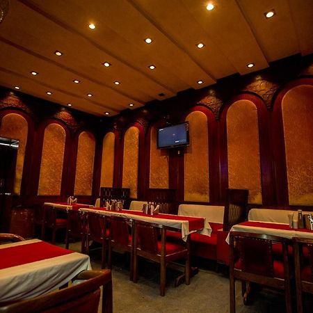 Deep Hotel Lucknow Exterior foto